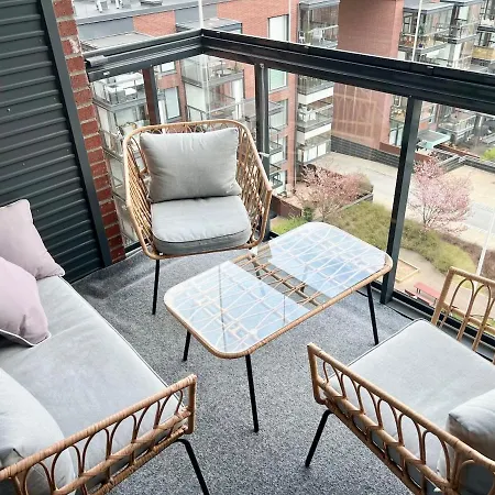 Appartement Upea Kaksio Jaervinaekymin Ratinassa